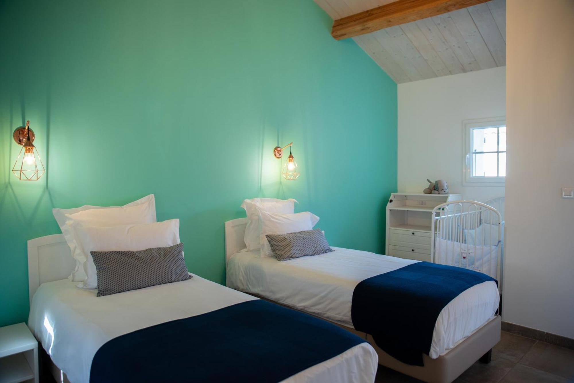 Domaine Forvent Bed & Breakfast Saint-Julien-de-Peyrolas Екстериор снимка