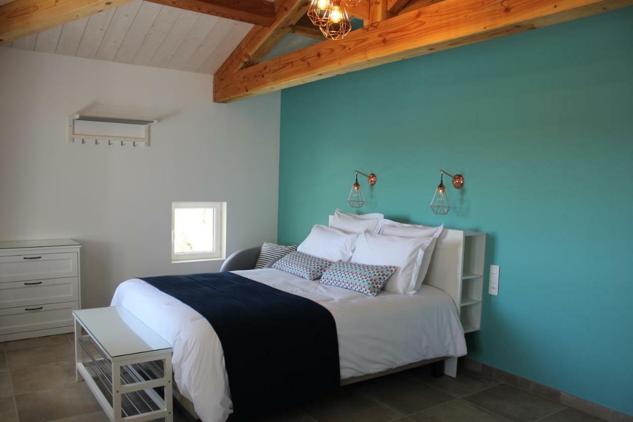 Domaine Forvent Bed & Breakfast Saint-Julien-de-Peyrolas Екстериор снимка